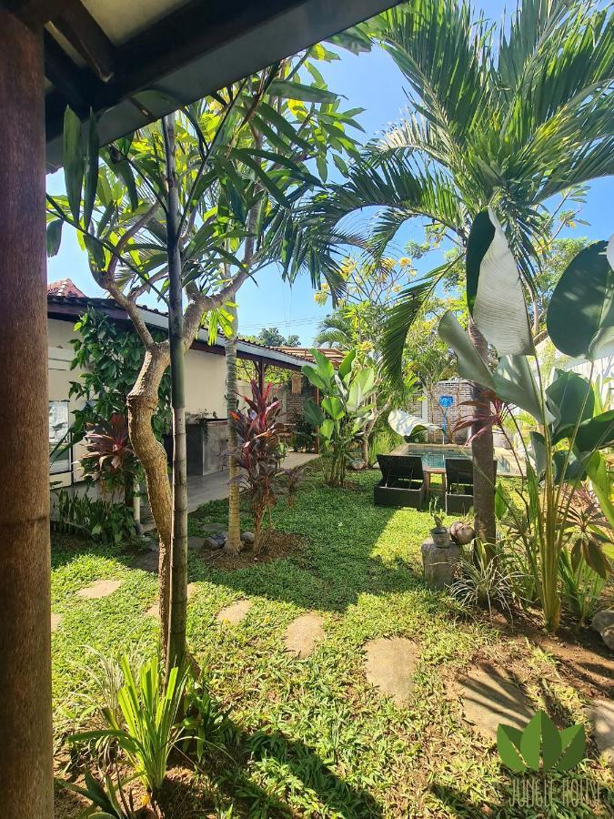 Hostel The Jungle House Canggu Exterior foto