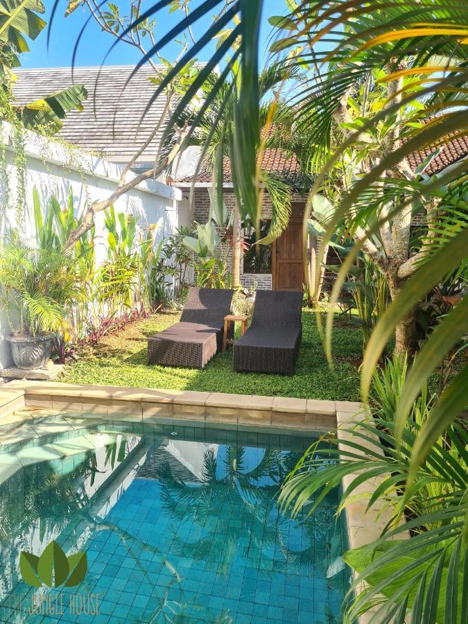 Hostel The Jungle House Canggu Exterior foto