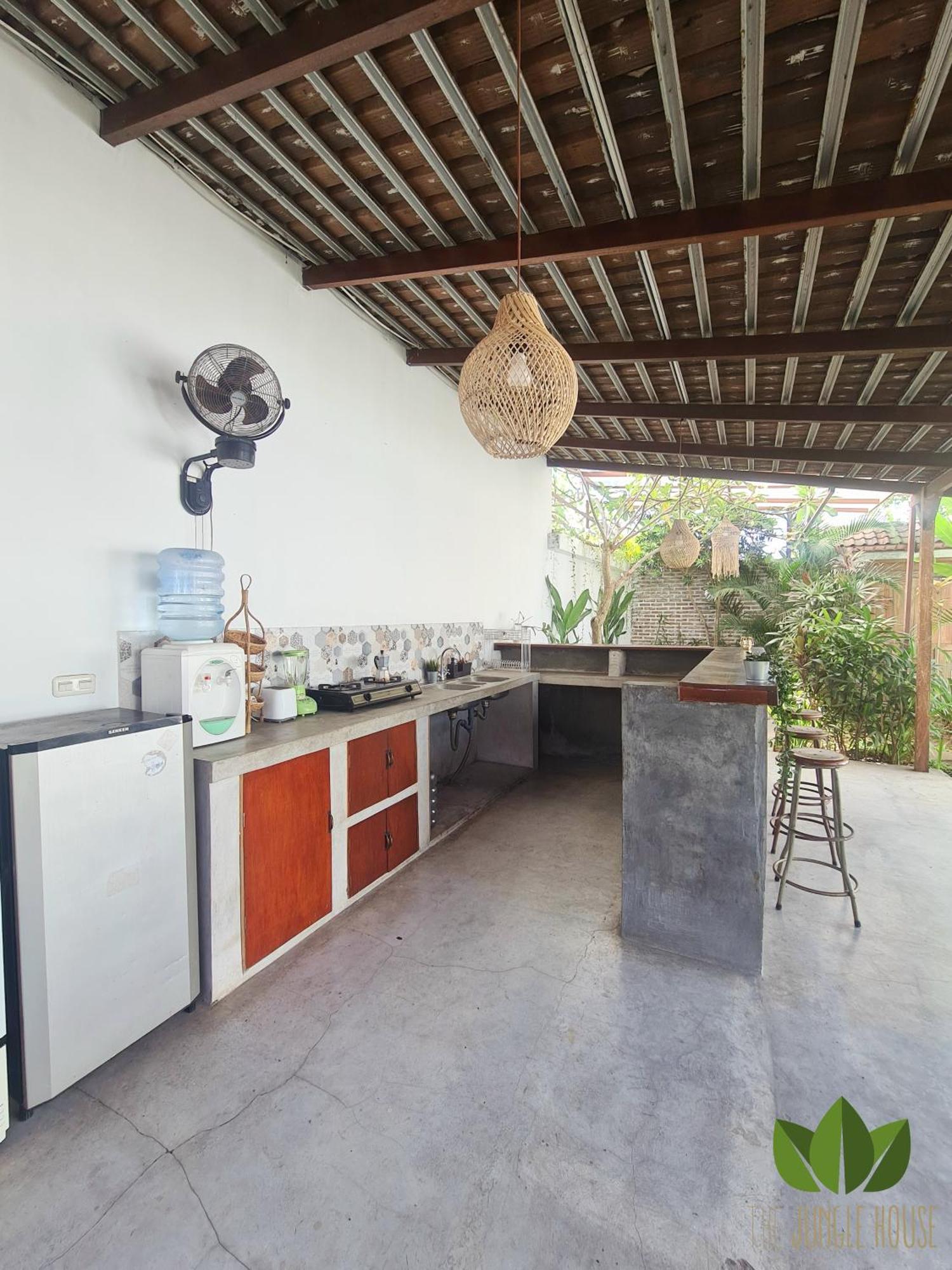 Hostel The Jungle House Canggu Exterior foto