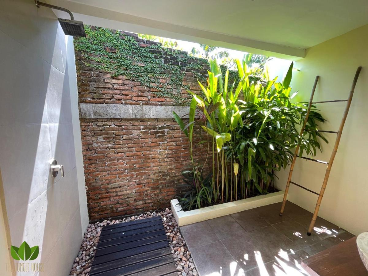 Hostel The Jungle House Canggu Exterior foto