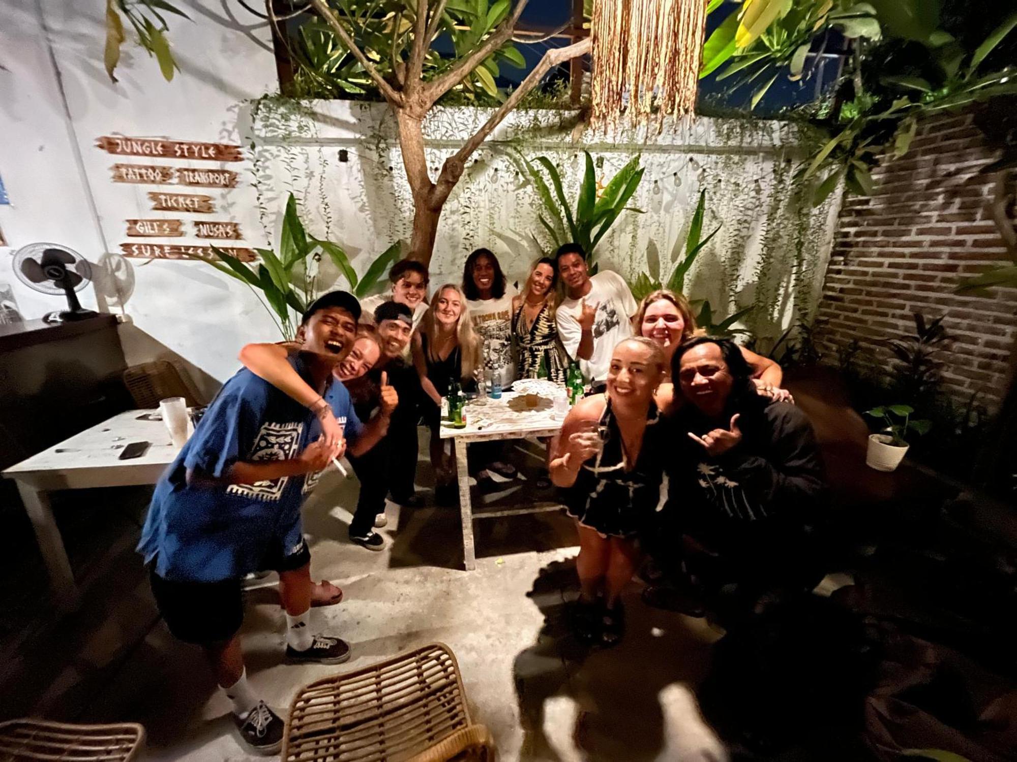 Hostel The Jungle House Canggu Exterior foto